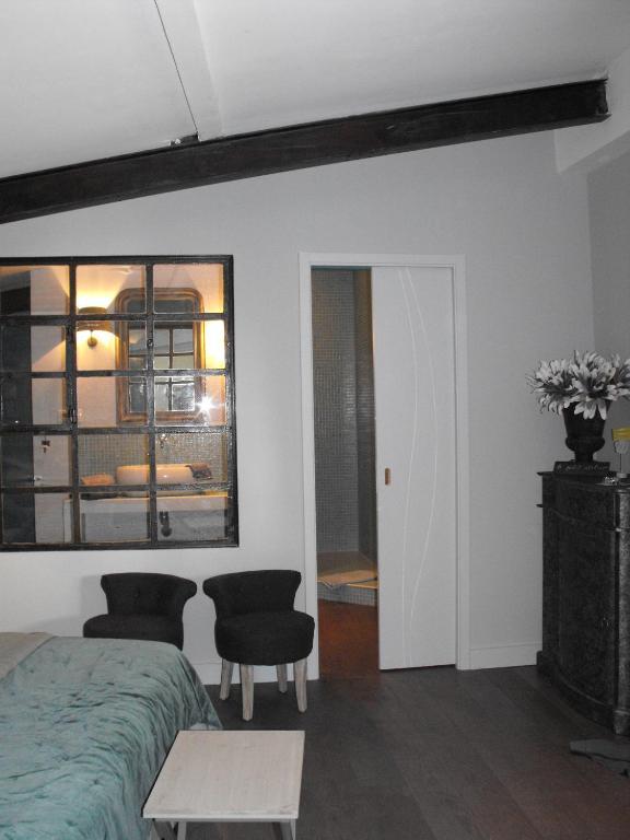 Chambres D'Hotes La Maison De Juliette Valentigney Ruang foto